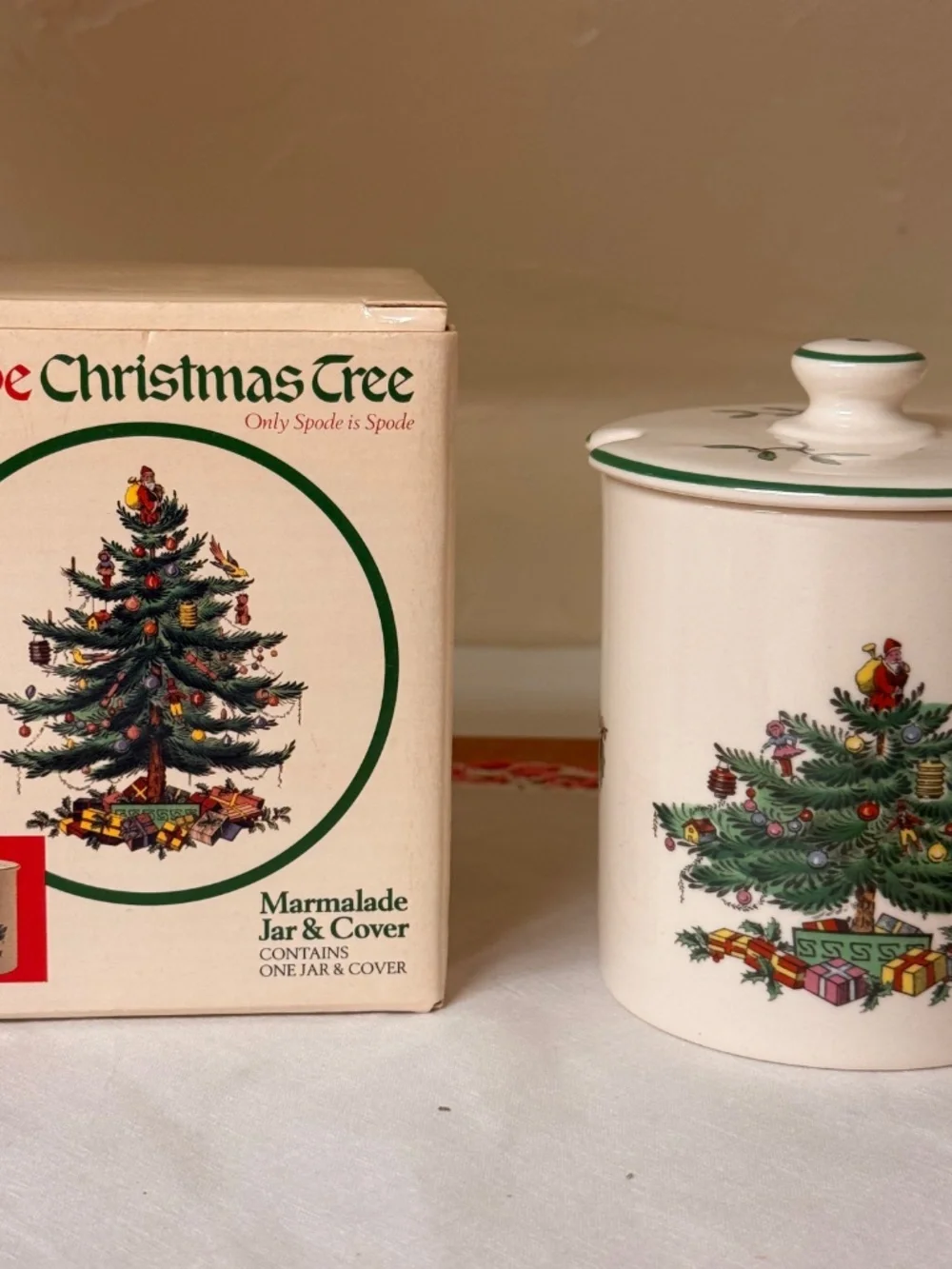 Vintage 1980's SPODE CHRISTMAS TREE Porcelain Marmalade Jar with Lid  New in Box